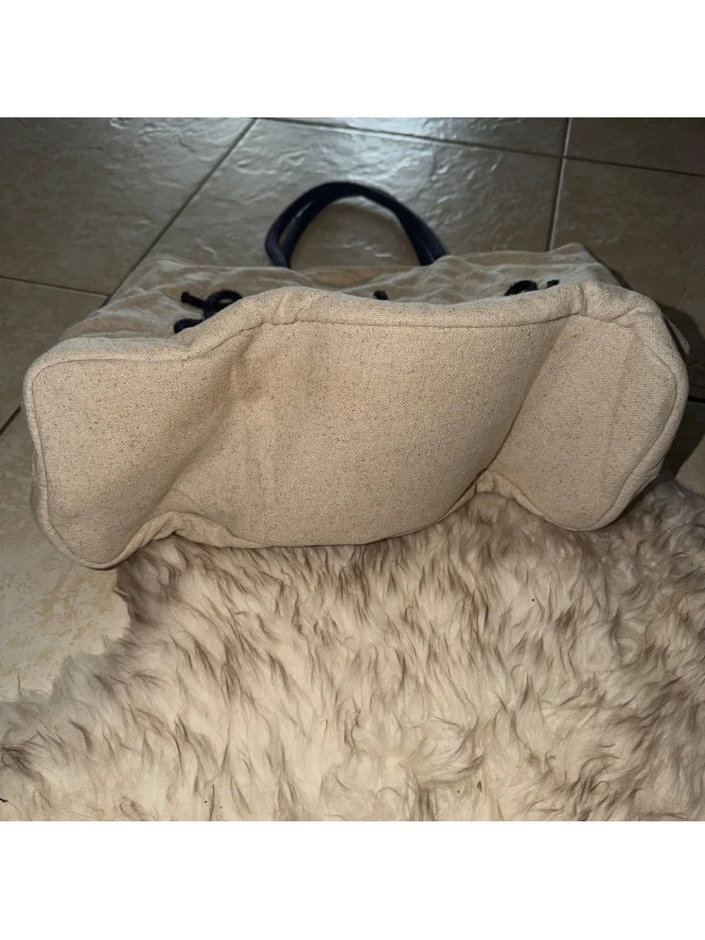Canvas 'Life's a Beach' Tote Bag in Natural with Navy Script in rope fun beach